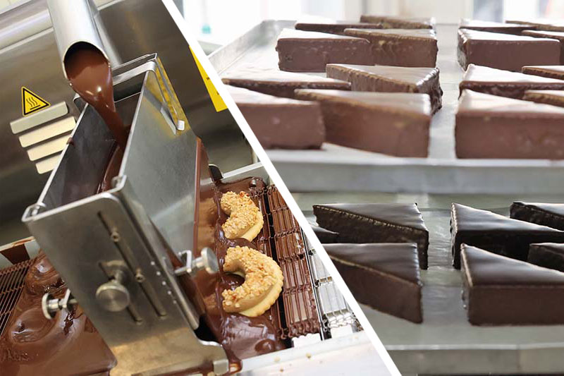 Verschieden Kuchenformen werden maschinell mit Schokolade ummantelt - Traumberufe Bäcker, Konditor und Fachverkäufer im Lebensmittelhandwerk 2023