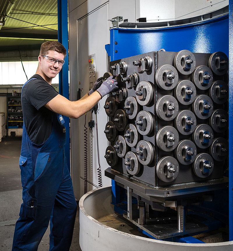 Lagergehäuse für Landmaschinen - Ausbildung Metallbauer und Feinwerkmechaniker 2024