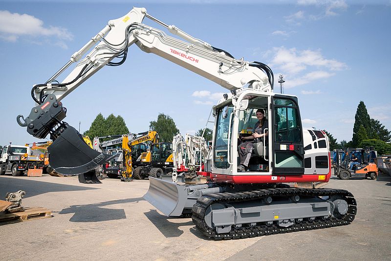 Bagger der Firma Takeuchi - Ausbildung Land- und Baumaschinenmechatroniker 2024 Hamm